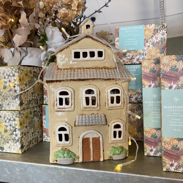 Cotswolds Garden Tea Light House - Image 2