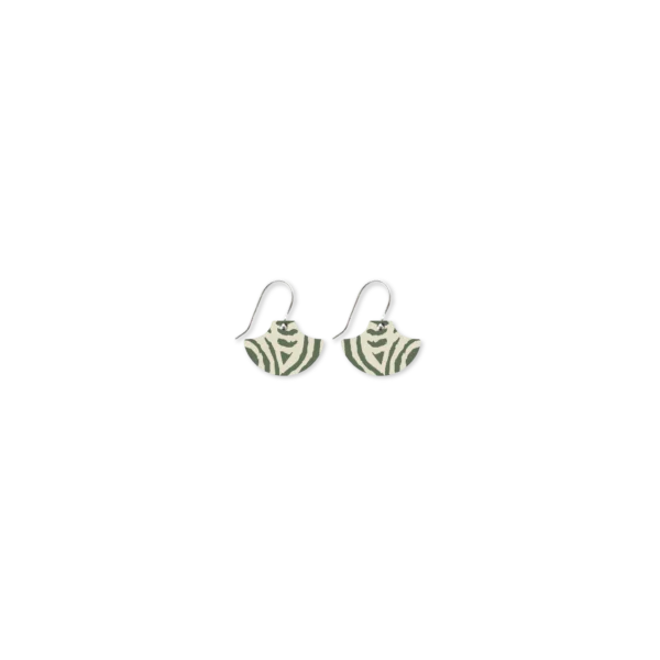 Moe Moe - Moss Mini Pagoda Drop Earring